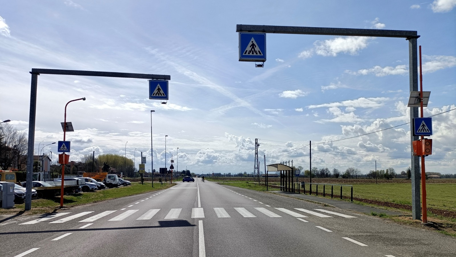 Metropolitan city of Milan: new installations for the control of traffic light and pedestrian crossings and roads along the s.p. of the authority